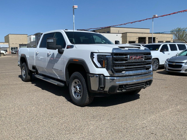 2025 GMC Sierra 2500HD in Cars & Trucks in Medicine Hat