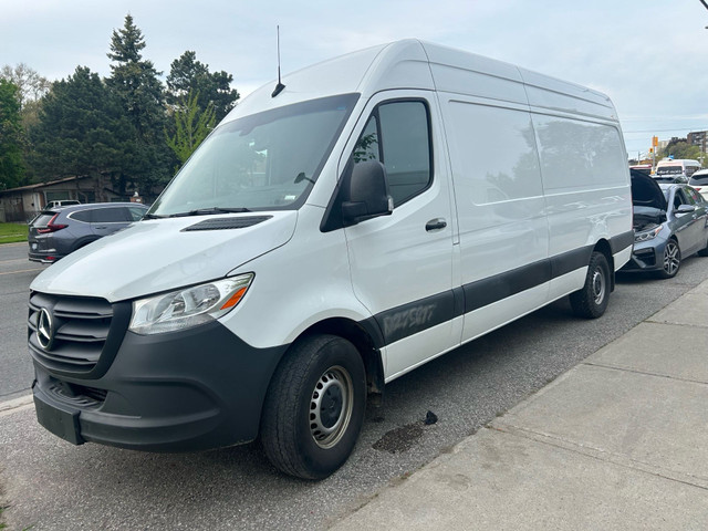2023 Mercedes-Benz Sprinter 2500 High Roof I4 Diesel 170" in Cars & Trucks in City of Toronto - Image 2