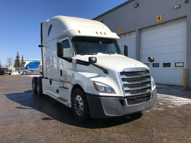 2019 Freightliner T12664ST in Heavy Trucks in Edmonton