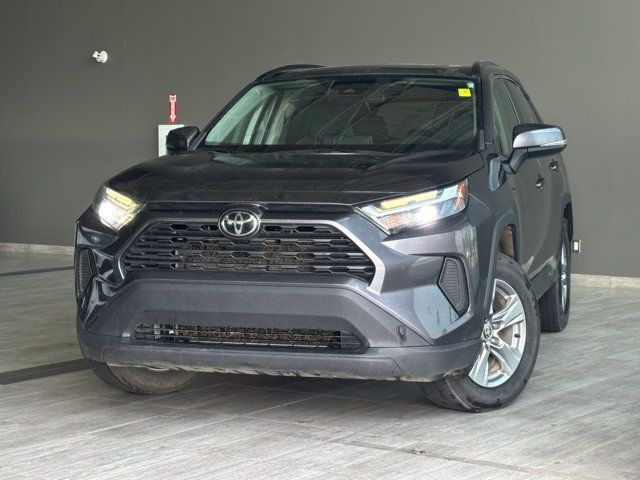 2022 Toyota RAV4 XLE | Power Liftgate | Push Button Start in Cars & Trucks in Edmonton - Image 4