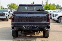 // ACCIDENT FREE!! // // SINGLE OWNER! // // EXCELLENT CONDITION! // - Electric Roll box cover - 3M... (image 3)
