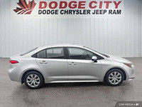 This Toyota Corolla delivers a Regular Unleaded I-4 2.0 L/121 engine powering this Variable transmis... (image 6)