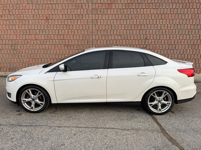 2016 Ford Focus TITANIUM | ONE-OWNER | LEATHER | BACK-UP CAM | N in Cars & Trucks in Oshawa / Durham Region - Image 3