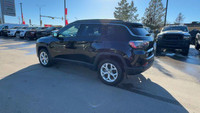 EXECUTIVE CROSSTOWN DEMO! This 2024 JEEP COMPASS LATITUDE 4X4 has the following options Premium Clot... (image 5)