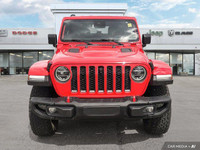 Recent Arrival! 8.4 Touchscreen, Apple CarPlay/Android Auto, Block heater, Class II Hitch Receiver,... (image 8)