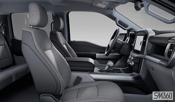 2025 Ford F-150 Lightning XLT 4WD SuperCrew 5.5' Box in Cars & Trucks in Longueuil / South Shore - Image 4