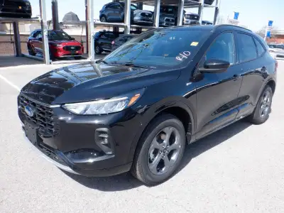  2024 Ford Escape ST-Line Select AWD