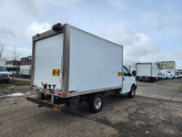 Just In - 2016 GMC Savana G3500 12Ft Aluminum Box Cube Van - Single Rear Wheels - GVW:9600Lb = NO CV... (image 6)