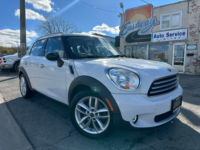 2012 MINI Cooper Countryman Countryman in Cars & Trucks in St. Catharines - Image 2