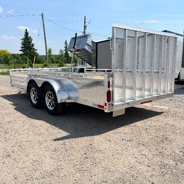 Aluminum 7x16 Tandem Axle Side load ATV Trailer with rear Byfold in Cargo & Utility Trailers in Hamilton - Image 4