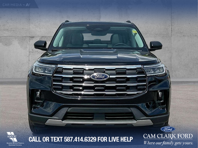 2025 Ford Explorer Active in Cars & Trucks in Calgary - Image 2
