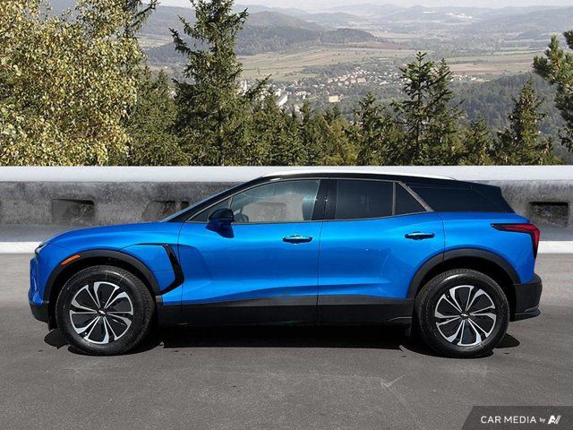 2025 Chevrolet Blazer EV AWD LT | All Weather Floor Liners in Cars & Trucks in Cowichan Valley / Duncan - Image 2