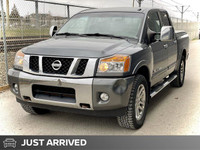 2014 Nissan Titan SL Fully Loaded | Leather | Backup Camera