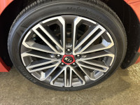 Welcome Ontario customers! All our vehicles are Ontario safety check/e-tested. We offer financing ad... (image 7)