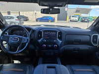 Come see this certified 2022 GMC Sierra 1500 Limited AT4 | Duramax Diesel | Leather | Cooled + Heate... (image 4)
