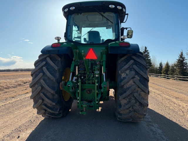 2011 John Deere 7215R Tractor in Farming Equipment in Edmonton - Image 4