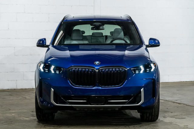 2025 BMW X5 xDrive40i | Edition 25 Jahre | Affichage tête in Cars & Trucks in City of Montréal - Image 2