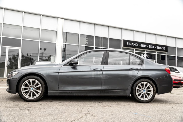 2016 BMW 3 Series 320i | xDrive | Beautiful Condition! in Cars & Trucks in City of Toronto - Image 4