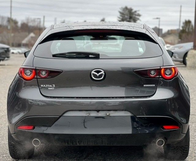 2022 Mazda Mazda3 Sport GS Auto i-ACTIV AWD / 2 SETS OF TIRES in Cars & Trucks in Ottawa - Image 4