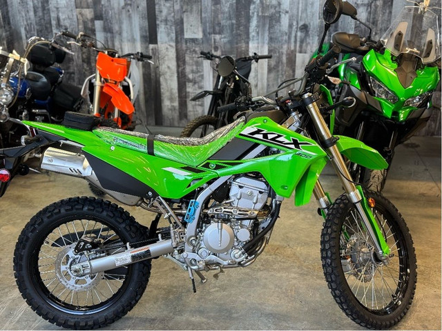 2025 Kawasaki KLX300 in Street, Cruisers & Choppers in Sherbrooke - Image 2