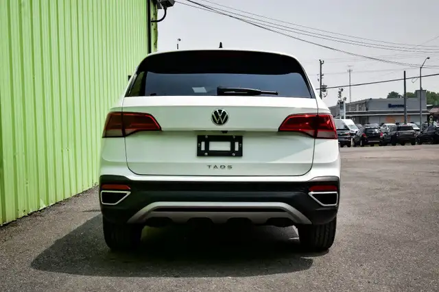 2024 Volkswagen Taos Comfortline • SUNROOF • HEATED SEATS in Cars & Trucks in Kingston - Image 6