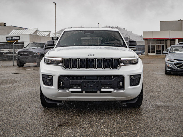 2023 Jeep Grand Cherokee Overland 4x4 in Cars & Trucks in Kelowna - Image 3