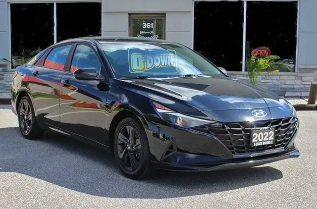 2022 Hyundai Elantra Preferred*Heated Seats*CarPlay*Rear Cam*2.062940368573185122