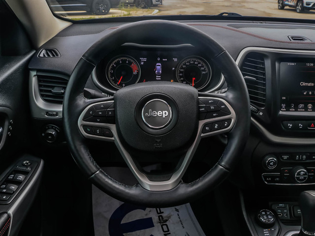 2018 Jeep Cherokee Trailhawk in Cars & Trucks in London - Image 3