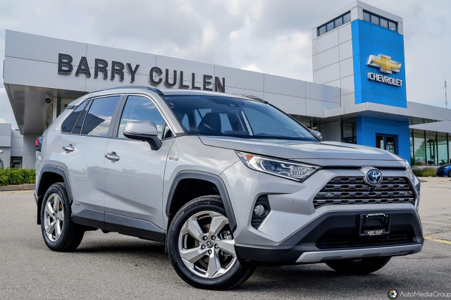 2019 Toyota RAV4 in Cars & Trucks in Guelph