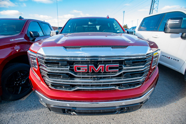 2024 GMC Sierra 1500 SLT TOIT + COMMODITÉ + PRIVILÈGE + SÉCURITÉ in Cars & Trucks in Longueuil / South Shore - Image 2