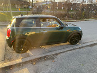 2015 MINI COOPER HARDTOP Certification included. HST and Licensing Extra FINANCING AVAILABLE Apply a... (image 3)