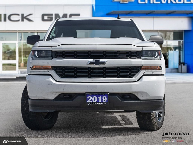 2019 Chevrolet Silverado ONE OWNER! CLEAN CARFAX! LOCAL TRADE! in Cars & Trucks in Kitchener / Waterloo - Image 2