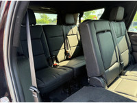 22 Inch Wheels | Hands-Free Liftgate | Wireless Charging | Leather Wrapped Steering Wheel | Heated S... (image 5)