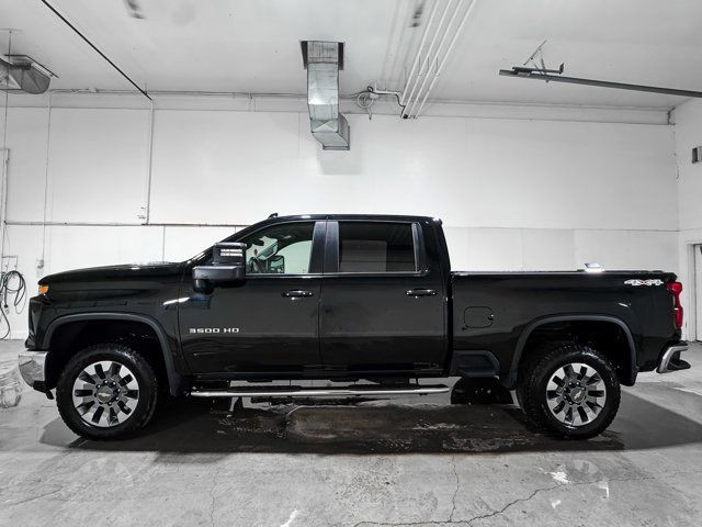 2024 Chevrolet Silverado 3500HD LT | One Owner | Duramax V8 in Cars & Trucks in Grande Prairie - Image 2