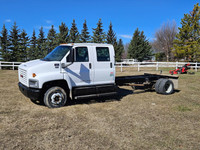 2006 GMC Dually Crew Cab Cab & Chassis Truck 6500