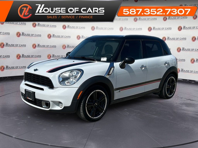 2012 MINI Cooper Countryman S ALL4 / AWD / Sunroof / Heated Seat in Cars & Trucks in Calgary