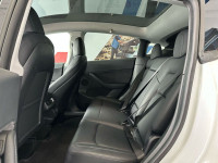 Fast Charging, Synthetic Leather Seats, 360 Camera, Sunroof, Premium Audio! Check out our large sele... (image 8)