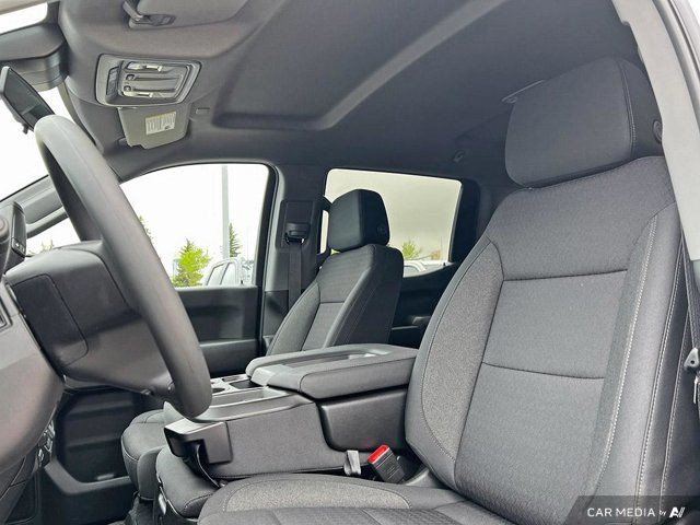 2025 Chevrolet Silverado 1500 Custom Trail Boss | Standard Box in Cars & Trucks in Strathcona County - Image 3