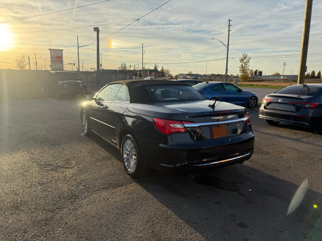 2012 Chrysler 200 Touring, CONVERTIBLE, ONLY 68KMS, CERTIFIED in Cars & Trucks in London - Image 3