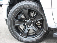 This Ram 1500 Sport comes equipped with Power Adjustable Pedals, Back Up Camera, Leather, Navigation... (image 8)