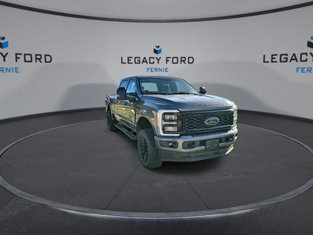 2025 Ford Super Duty F-350 SRW XLT in Cars & Trucks in Cranbrook - Image 4