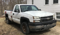 2005 Chevrolet Silverado 2500 Base