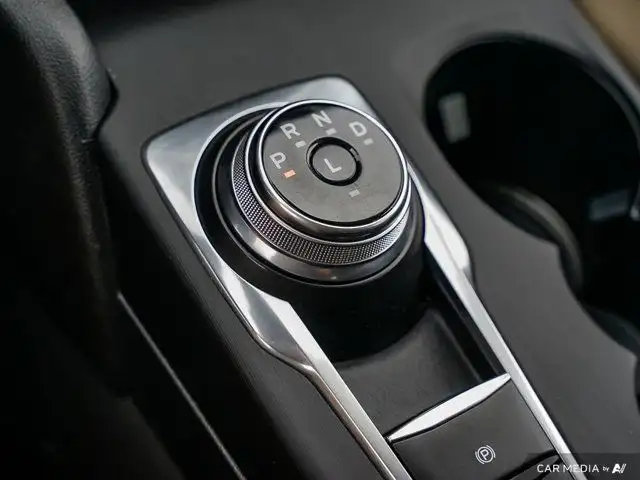 2021 Ford Escape Titanium Hybrid | Adaptive Cruise Control in Cars & Trucks in Windsor Region - Image 20