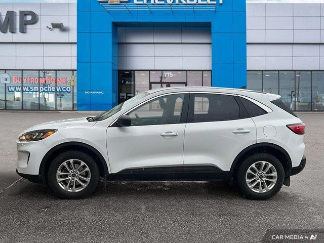 2022 Ford Escape SE | AWD | Heated Seats | Remote Start | in Cars & Trucks in Saskatoon - Image 2