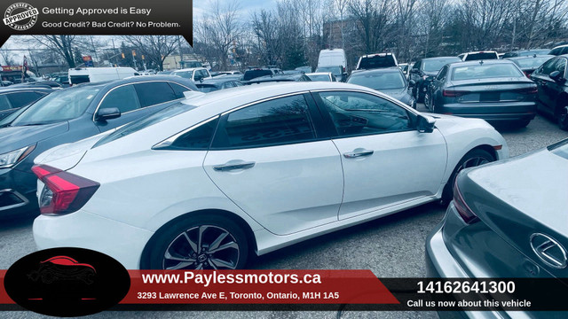 2019 Honda Civic Sedan Touring CVT in Cars & Trucks in City of Toronto - Image 2