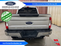Bluetooth, Rear View Camera, Air Conditioning, Trailer Hitch, Power Windows! This 2017 Ford F-250 Su... (image 3)