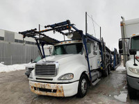 2005 FREIGHTLINER COLUMBIA 8 CAR carrier working daily $35,995