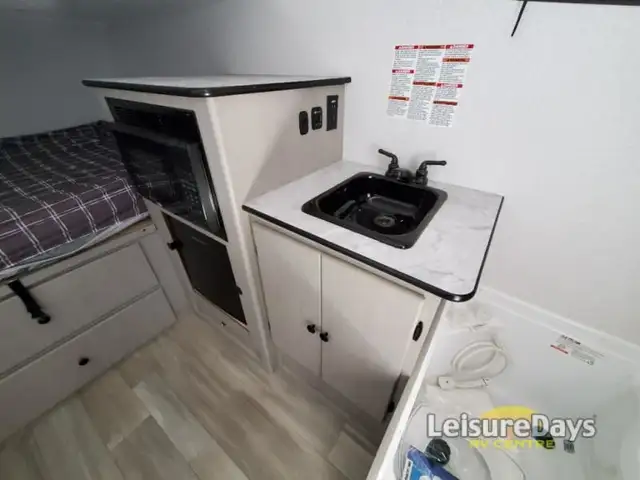 2024 Viking Viking Camping Trailers 12.0 TD PRO in Travel Trailers & Campers in Ottawa - Image 22