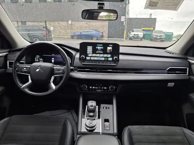 2024 Mitsubishi Outlander Plug-In Hybrid LE PHEV AWD | 7 Pass in Cars & Trucks in Guelph - Image 29