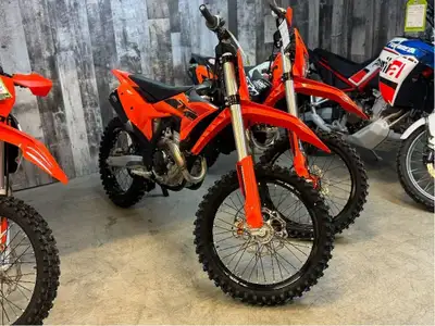 Rock Moto Sport Sherbrooke, Kawasaki, KTM, Cf Moto, Arctic Cat, Vespa, Piaggo, Aprilia, VTT, Side by...